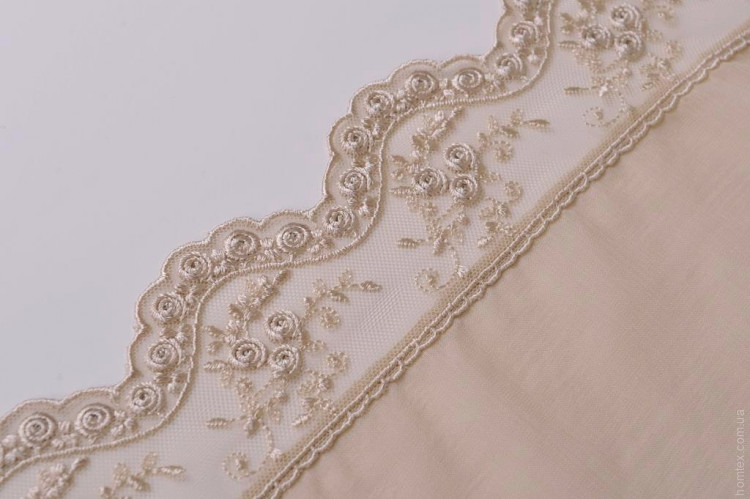 Скатерть Gul Guller Reyhan beige 120x120 см