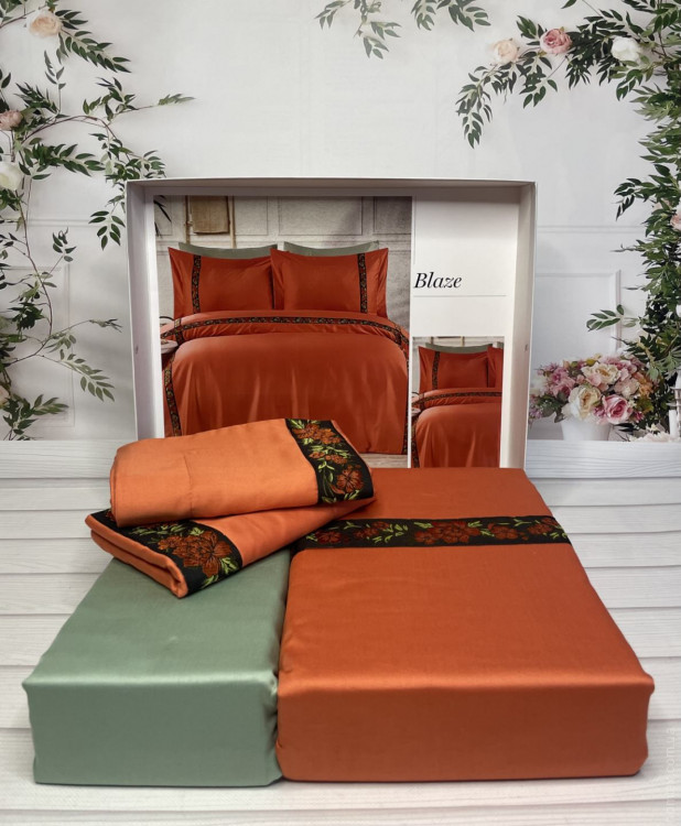 Постільна білизна Romeo Home Blaze сатин люкс євро з вишивкою