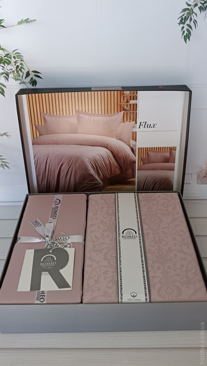 Постельное белье Romeo Home сатин - жаккард Flux евро