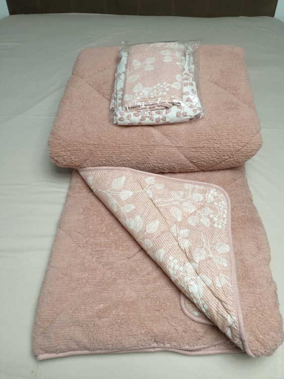 Набір Ковдра антиалергенна 195х215 см Handy Welsoft з простирадлом та наволочками пудрова