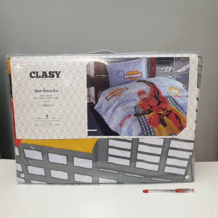 Покривало дитяче стьобане Clasy Superhero 180x240 з наволочкою