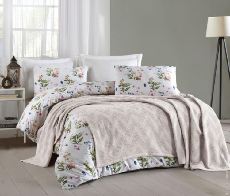 Постельное белье Saheser Zigzag light grey хлопок евро с пике - покрывалом