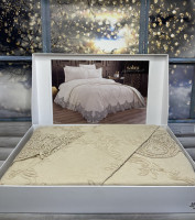 Покривало з наволочками та простирадлом Sahra 240х260 см оксамитовим мереживом бежеве Покривало з наволочками та простирадлом Sahra 240х260 см оксамитовим мереживом бежеве