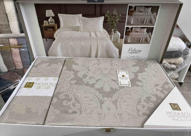 Покривало жакардове Moda Box Polina 240x260 см бежеве з наволочками