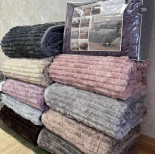 Стеганое покрывало в полоску Colorful Home 210x230 см в ассортименте
