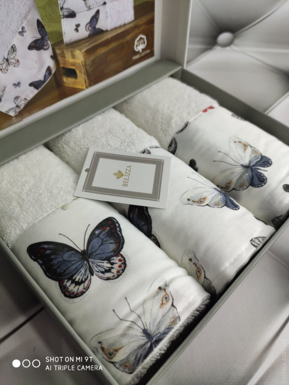 Набір махрових рушників Belizza Butterfly з 3-х штук 30x50 см