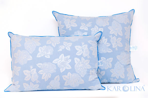 Подушка Karolina пуховая (50% пуха 50% перо) цветная 70x70 см Подушка Karolina пуховая (30% пуха 70% перо) цветная 70x70 см