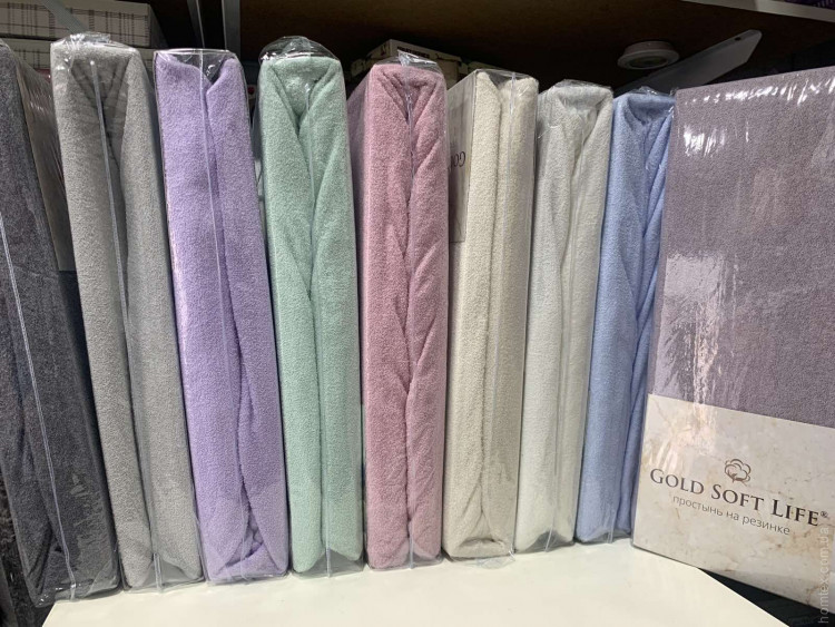 Махровая простынь на резинке Gold Soft Life 90x200+25 см, цвет в ассортименте