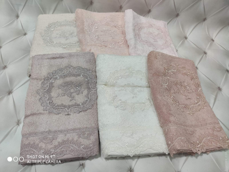 Набор бамбуковых полотенец Sikel 70x140 см с кружевом, модель 8