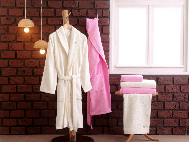 Набор халатов с полотенцами Marie Claire Aida pink-cream
