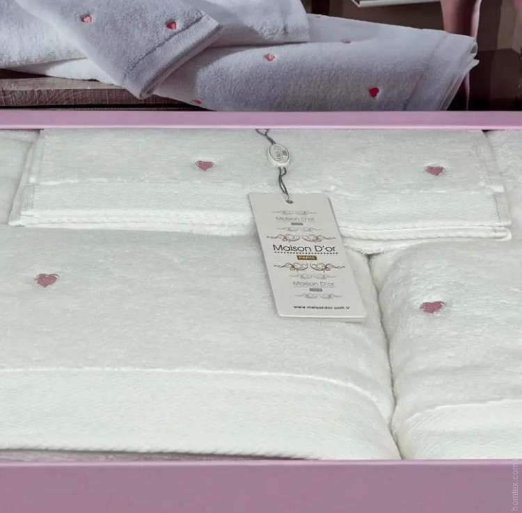 Набір махрових рушників Maison D'or Soft Hearts white (білий) - pink з 3-х штук