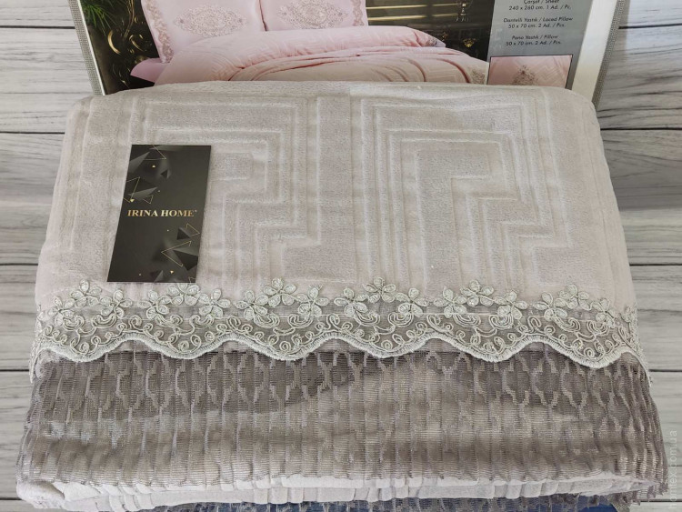 Покривало акрилове з мереживом Irina Home 220x240 з наволочками сіре