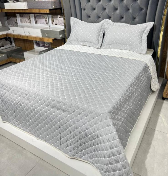 Покрывало жаккардовое My Bed lux 240х260 см с наволочками, серое