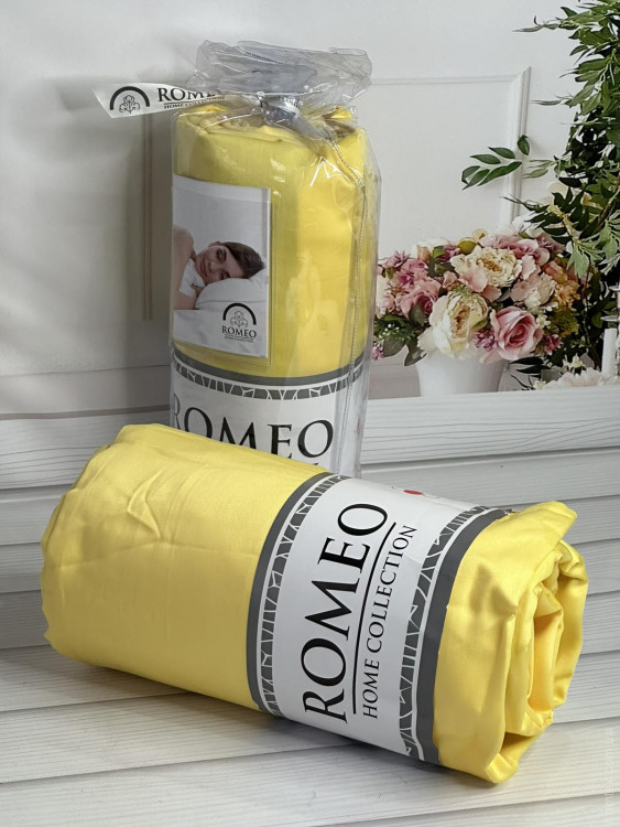 Простынь сатиновая Romeo Home 160x200+30 см с наволочками желтая Простынь сатиновая Romeo Home 160x200+30 см с наволочками желтая