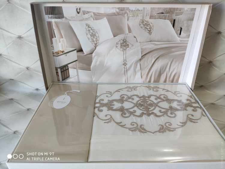 Постельное белье Dantela Vita Embroidered Intence евро