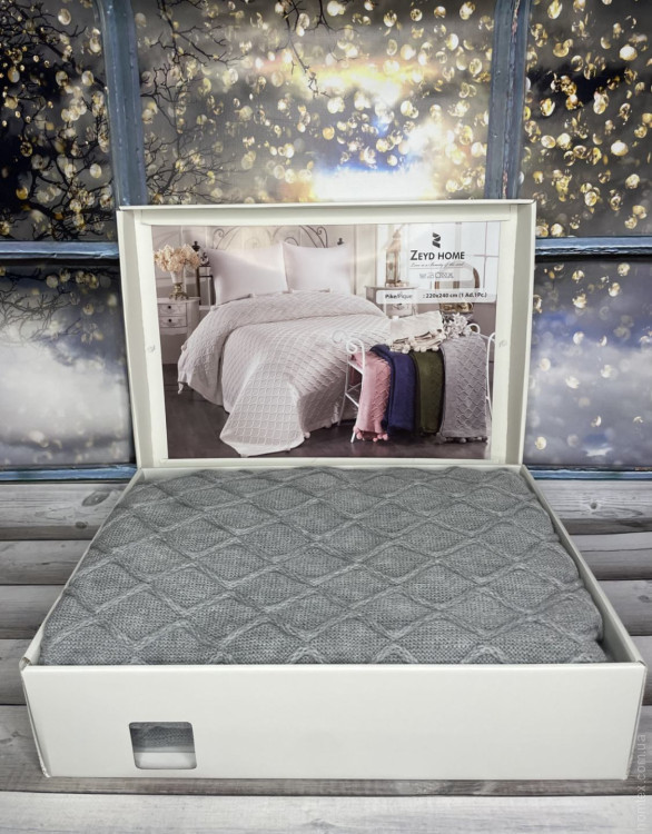 Вязаный плед - покрывало Zeyd Home с помпонами 220x240 см серый