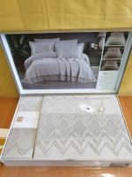 Покрывало жаккардовое с кружевом Moda Box Neva 240x260 см с наволочками серое
