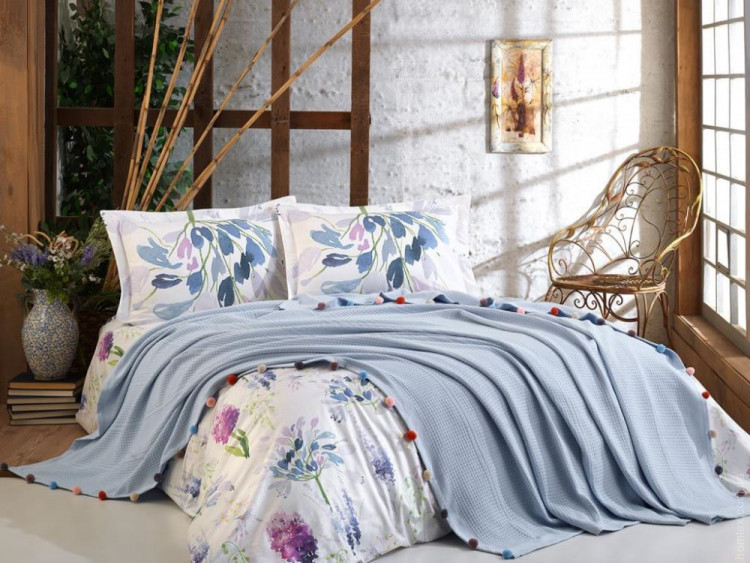 Покрывало - пике Dantela Vita 220x245 см голубое с помпонами