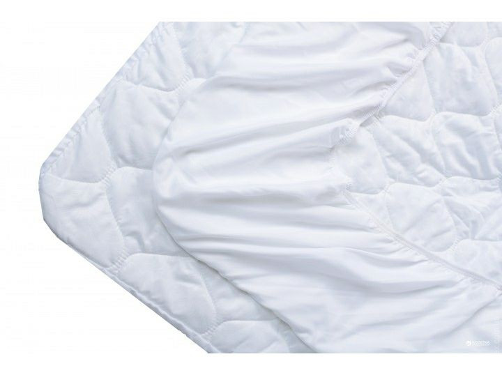 Наматрасник Utek Comfort Summer 140x190 см на резинке по периметру