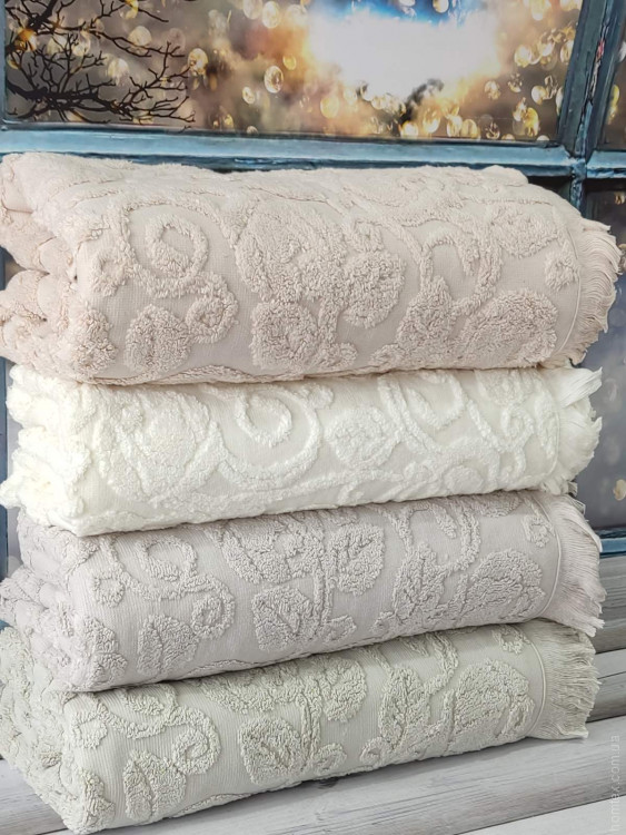 Набор махровых полотенец Pupilla Penny из 4 шт. 70х140 см, в пастельных тонах с рельефными завитками (модель 1)