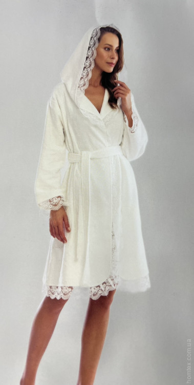 Халат махровый бамбуковый Tivolyo Home Carmen молочный