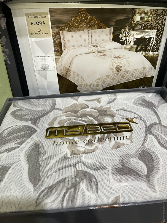 Покрывало гобеленовое My Bed lux Flora 240x260 см с наволочками 50x70 см 