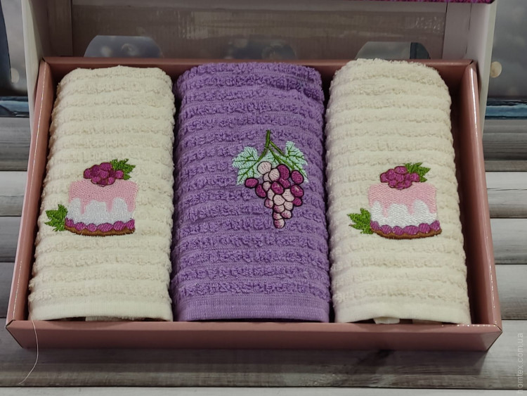 Набор кухонных полотенец из 3-х штук 40x60 см Fushia, модель 2