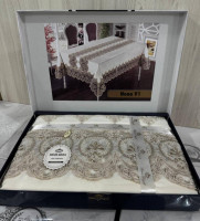 Скатерть льняная с кружевом Maison Royale Nona V1 160x220 см