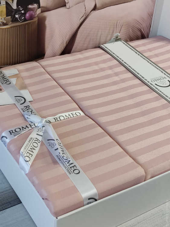 Постельное белье Romeo Home сатин-страйп пудровый евро