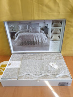 Покрывало жаккардовое с кружевом Moda Box Humeyra 240x260 см с наволочками серое