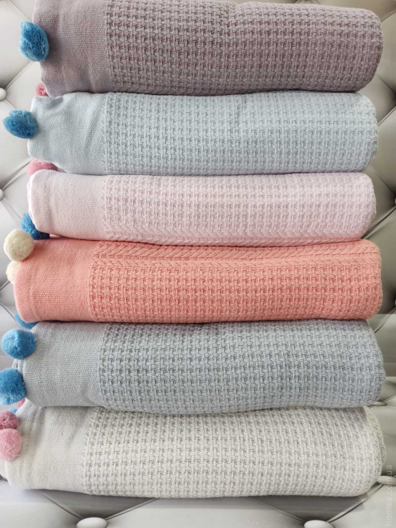 Покрывало - пике Dantela Vita 220x245 см коралловое с помпонами