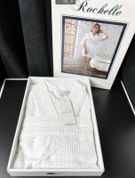 Вафельний халат жіночий Maison D'or Rochelle білий Вафельний халат жіночий Maison D'or Rochelle білий