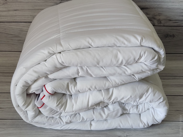 Ковдра антиалергенна Jereed Home 195x215 см клімат - комфорт