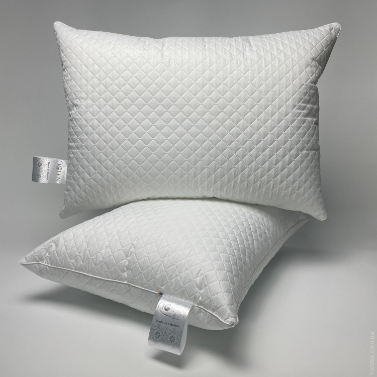 Подушка Iglen антиаллергенна в мікрофібрі з термопайкою 50х50 см.