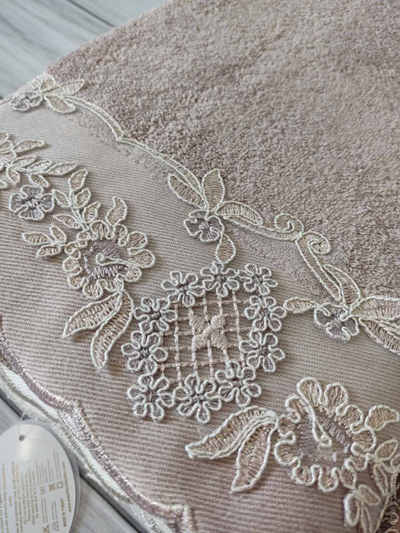 Набор бамбуковых полотенец Pupilla 3D - серия из 6-ти штук 50х90 см, в пастельных тонах с кружевной каймой (модель 6)