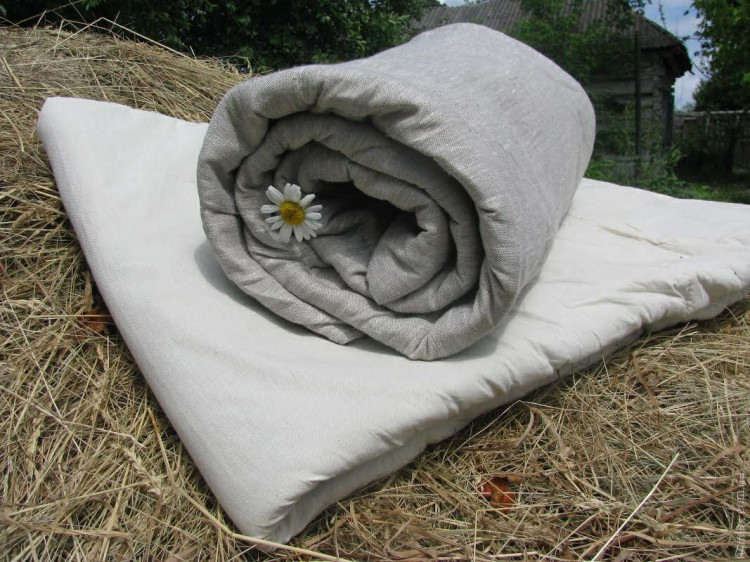 Льняное одеяло Lintex в хлопковом чехле  170х205 см 