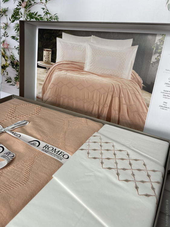 Постельное белье Romeo Home муслин с пике - покрывалом Vector евро