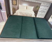 Покрывало жаккардовое Capa Home Allegra 240x260 см изумрудное с наволочками