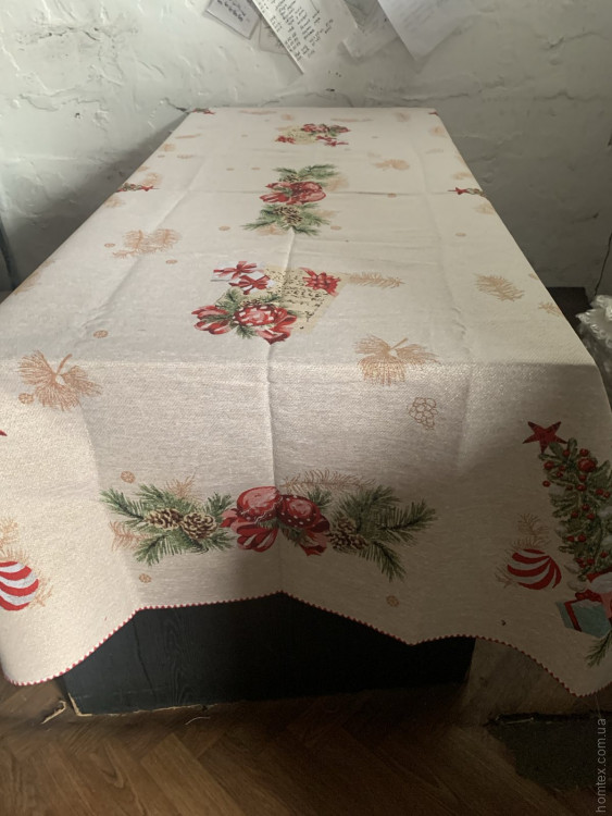 Скатертина гобеленова новорічна Alltex 140x180 см модель 3