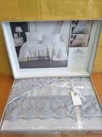 Покрывало жаккардовое с кружевом Moda Box Akay 240x260 см с наволочками серое