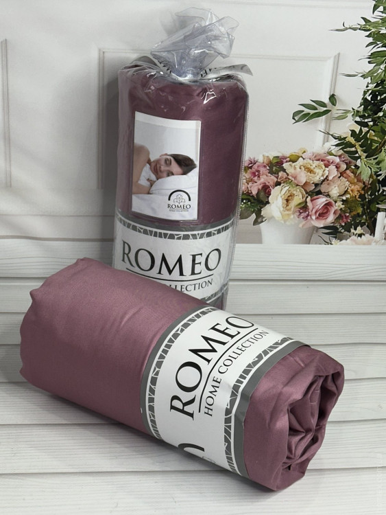 Простирадло сатинова Romeo Home 180x200+30 см з наволочками фіолетова