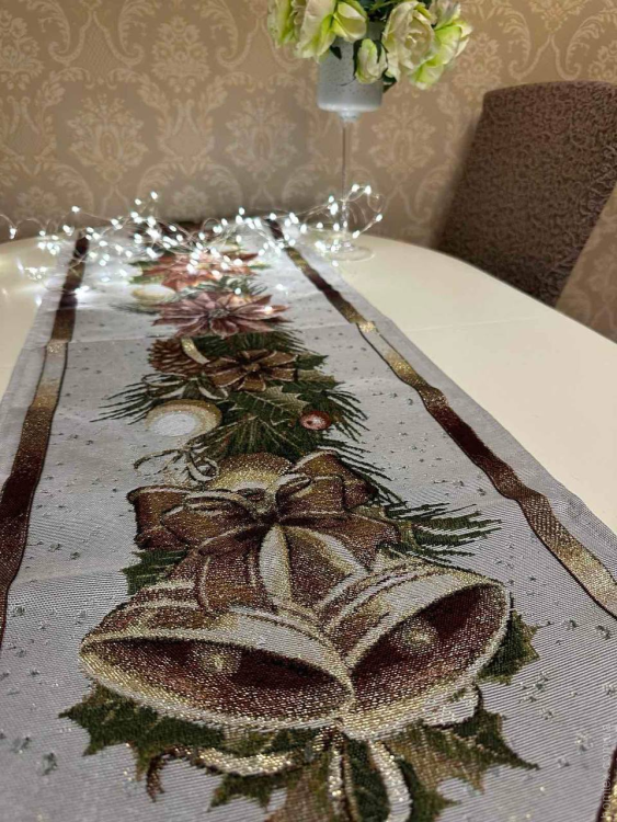 Раннер - дорожка на стол новогодний Verolli 35x185 см, модель 2