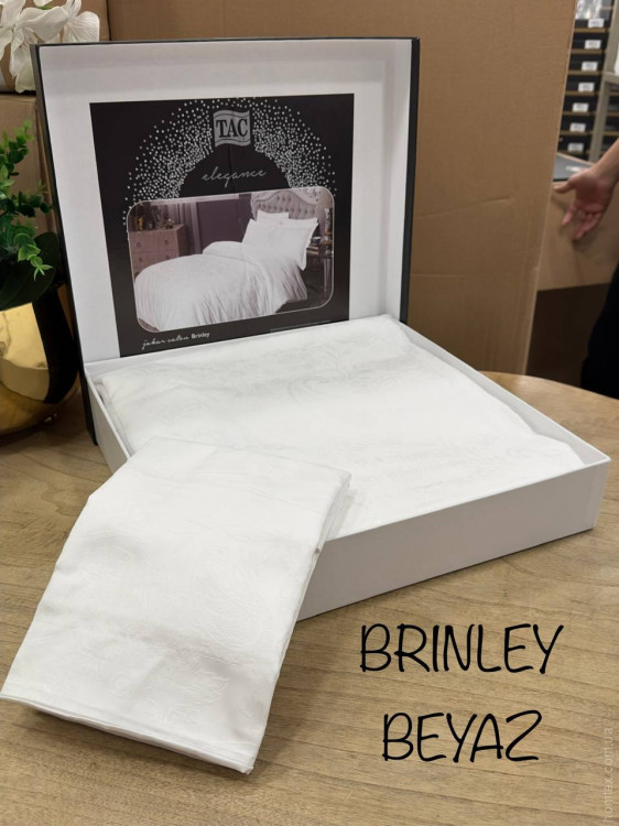 Постельное белье TAC жаккард Brinley white евро