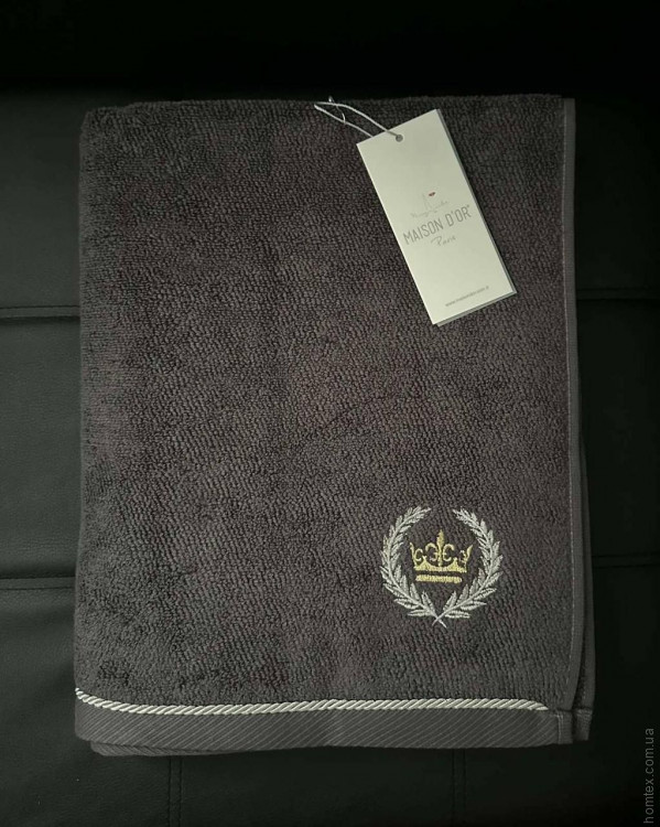 Полотенце махровое Maison D'or коричневое с вышивкой 85x150 см