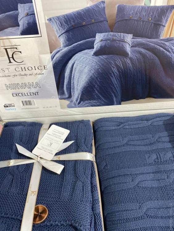 Постельное белье First Choice Nirvana Excellent Indigo с вязаным пледом евро