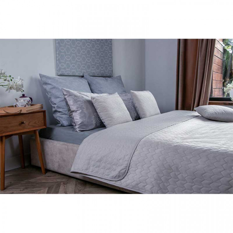 Декоративне покривало Руно VeLour 180x220 см Ice