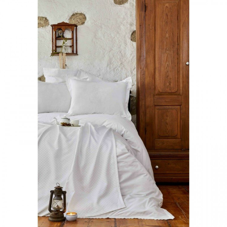 Набор постельное белье с пледом Karaca Home Julita white 2018-2 белый евро