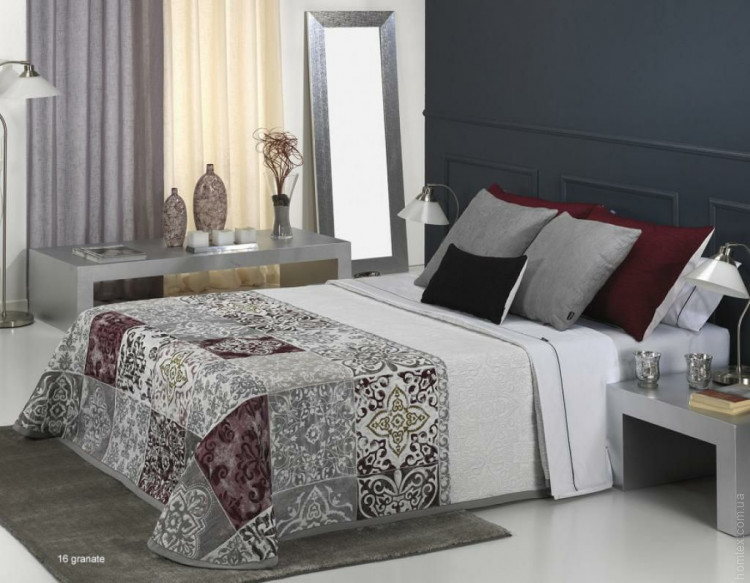 Покрывало двустороннее Canete Mansa 16 granate 250x270 см