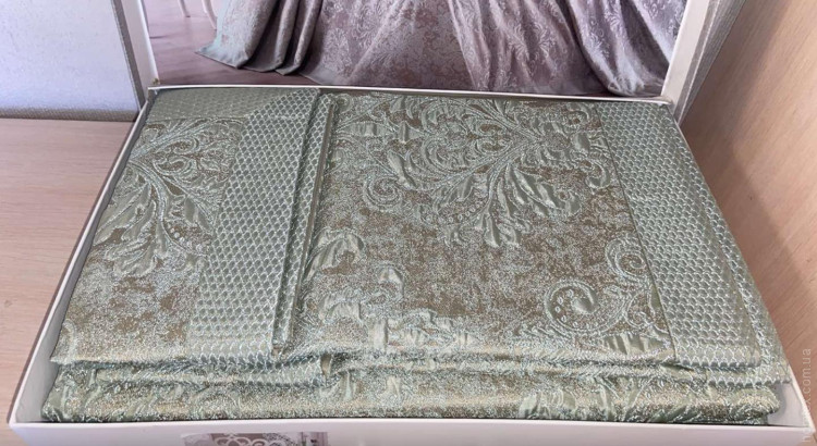 Покривало жакардове IssiHome Cordenya green (зелене) 250x270 см