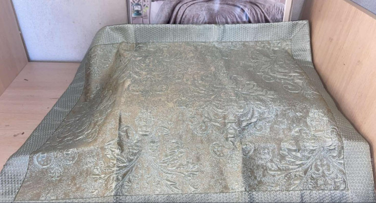 Покривало жакардове IssiHome Cordenya green (зелене) 250x270 см
